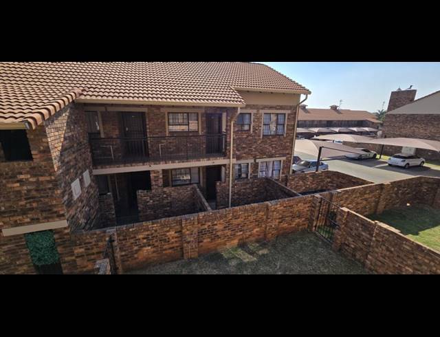 2 BEDROOM APARTMENT FOR SALE IN MONTANA PARK